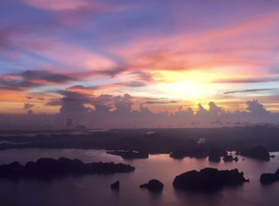 Mô hình "Hộp cát" vừa mở cửa vừa kiểm soát dịch của du lịch Thái Lan