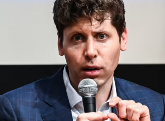 Tạp chí Nikkei Asia: Hoa Kỳ và Trung Quốc có cách tiếp cận khác nhau khi đối mặt với thách thức của trí tuệ nhân tạo