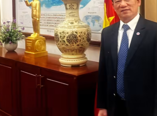 The Financial Times: Việt Nam cần hành động "quyết liệt" để đáp ứng mục tiêu tăng trưởng 