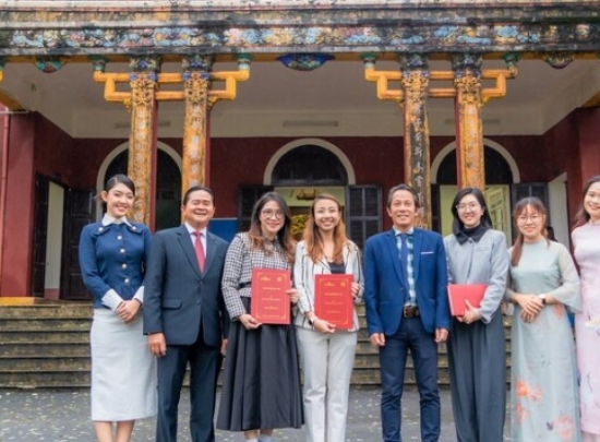 Huế: Điểm Sáng Đầu Tư và Phát Triển Dựa Trên Di Sản Văn Hóa