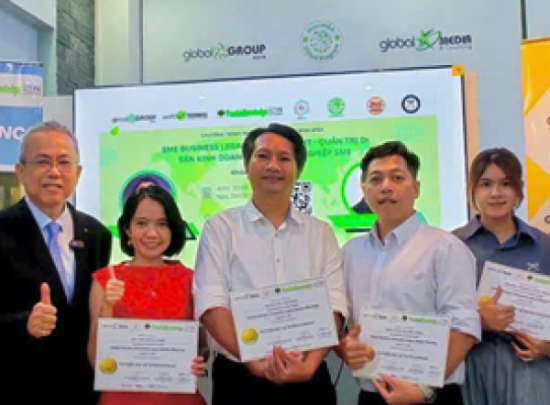 FrankieKnowledge và Global Book Corporation mang đến giải pháp chuyển giao bền vững với Legacy Book 